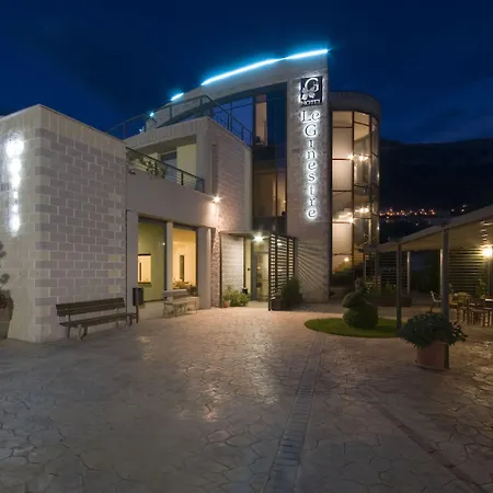 Le Ginestre 로카카살레