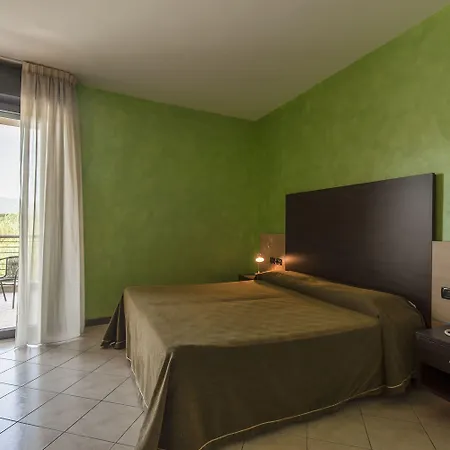 Hotel Le Ginestre 3*