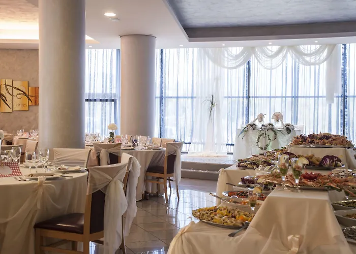 Le Ginestre Отель 3*